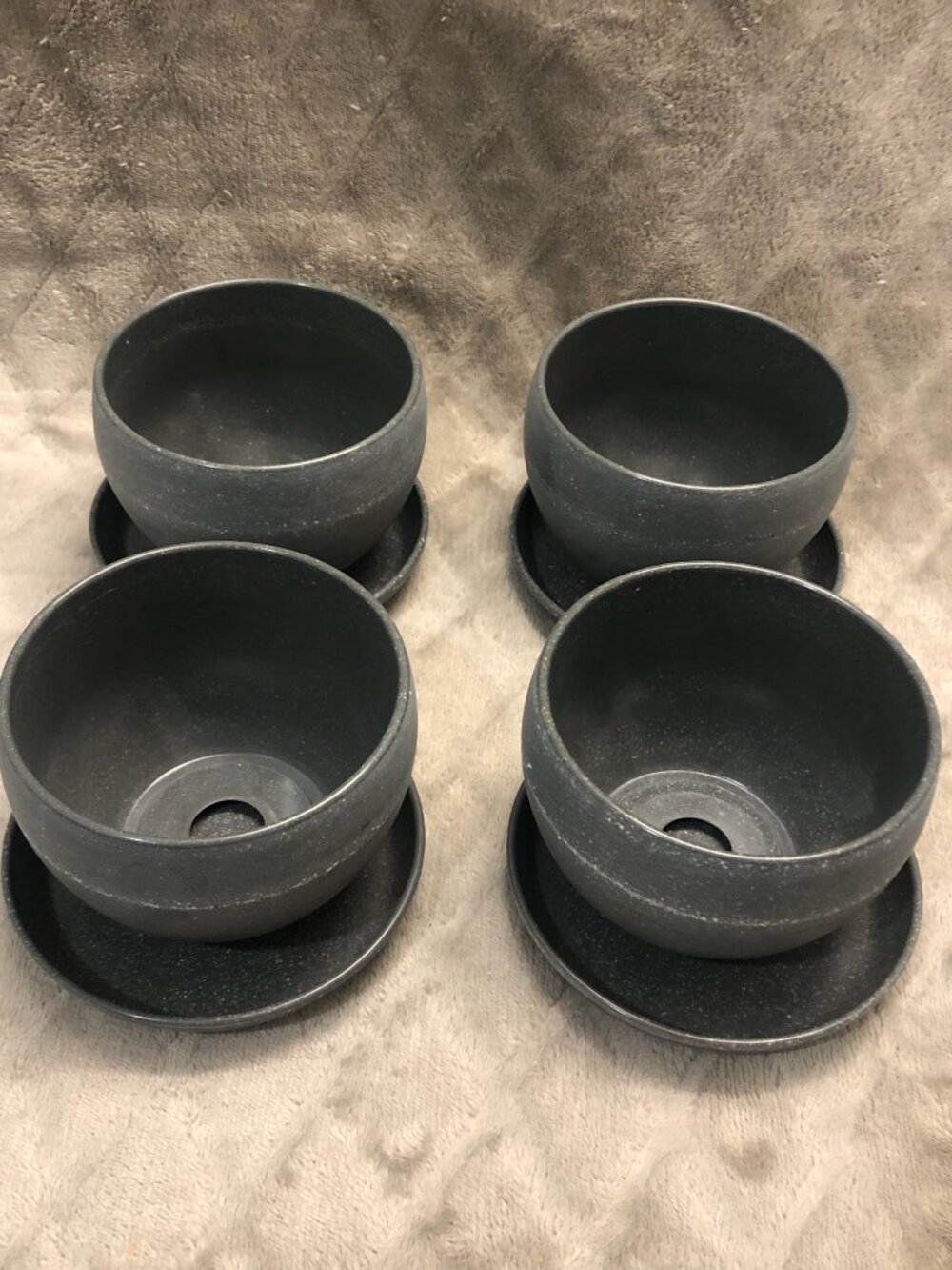 4 High Quality Gray Planters & Saucers Approx 4" W Plastic - Speckle Accent Line
